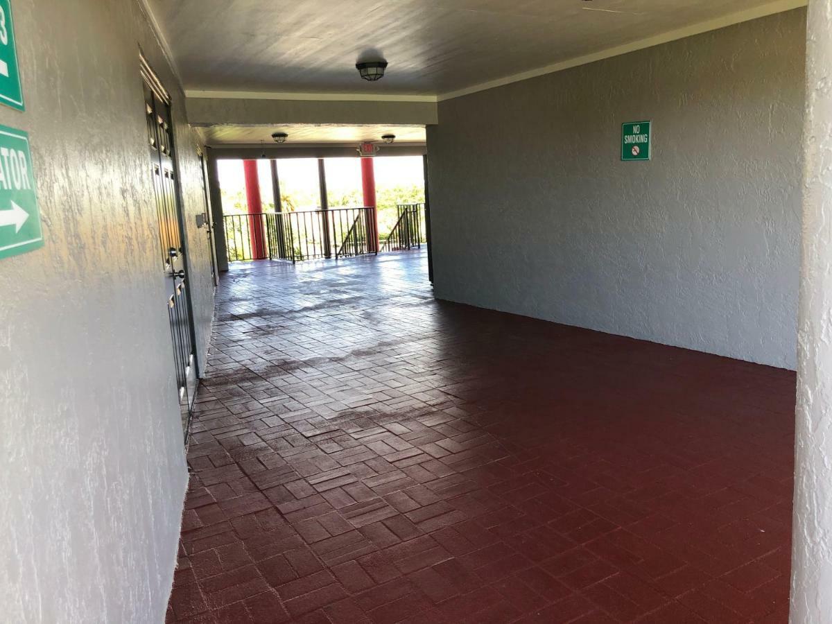 Sun Coast Inn Englewood Luaran gambar